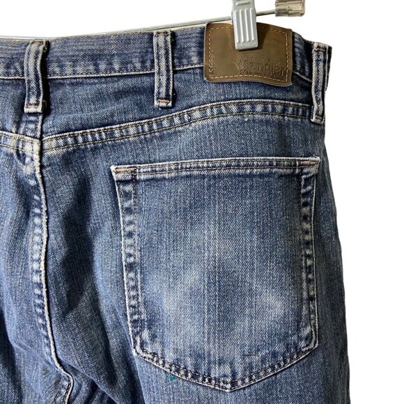 Wrangle Men Premium Denim Jeans Size 36 x 29 Relaxed Straight Blue Small Flaw - Picture 7 of 9